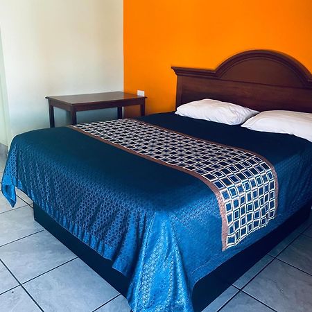 Belmont Motel Roswell Bagian luar foto